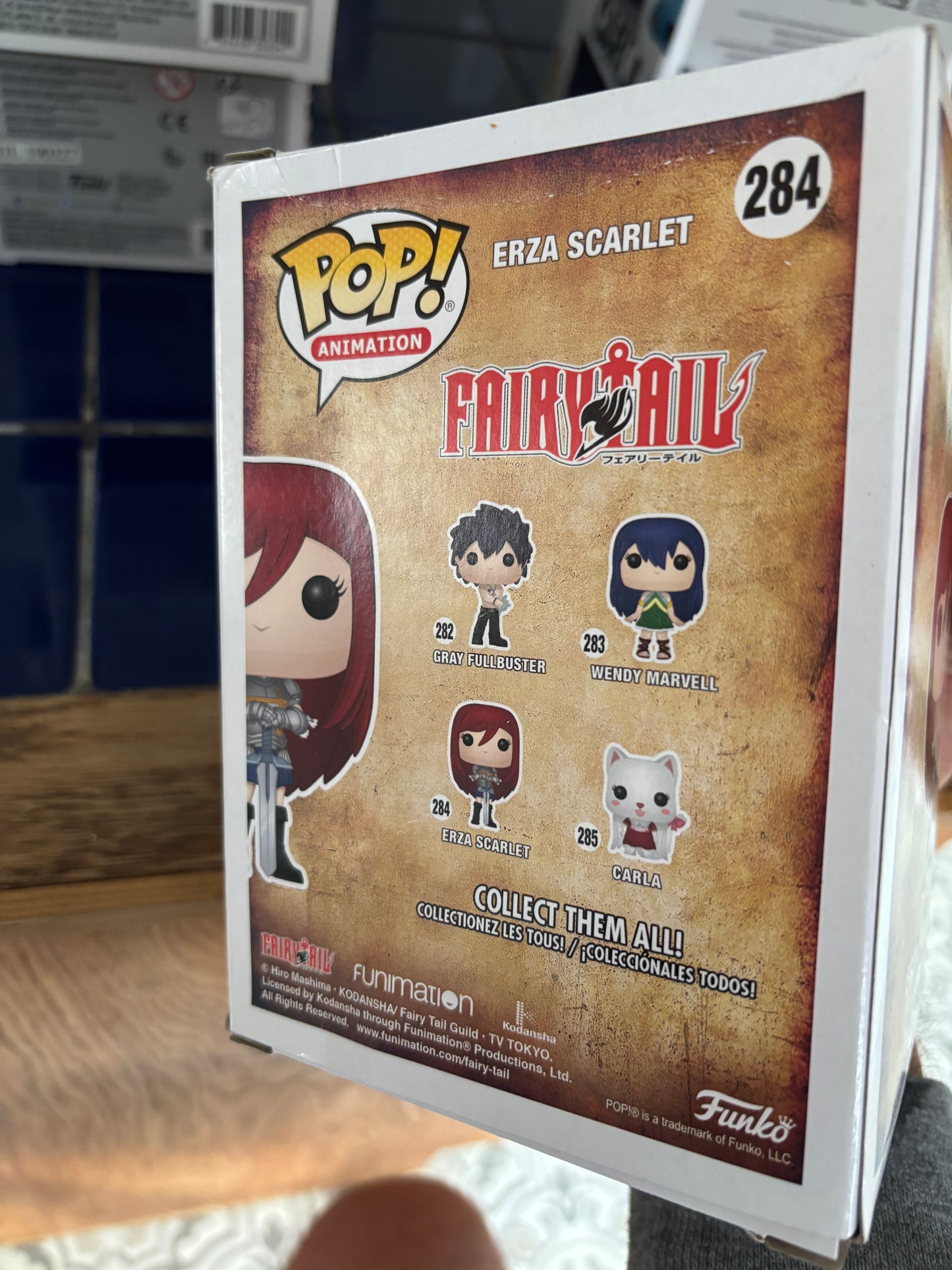 Funko Pop! Anime - Fairy Tail : Erza Scarlet #284 damaged box