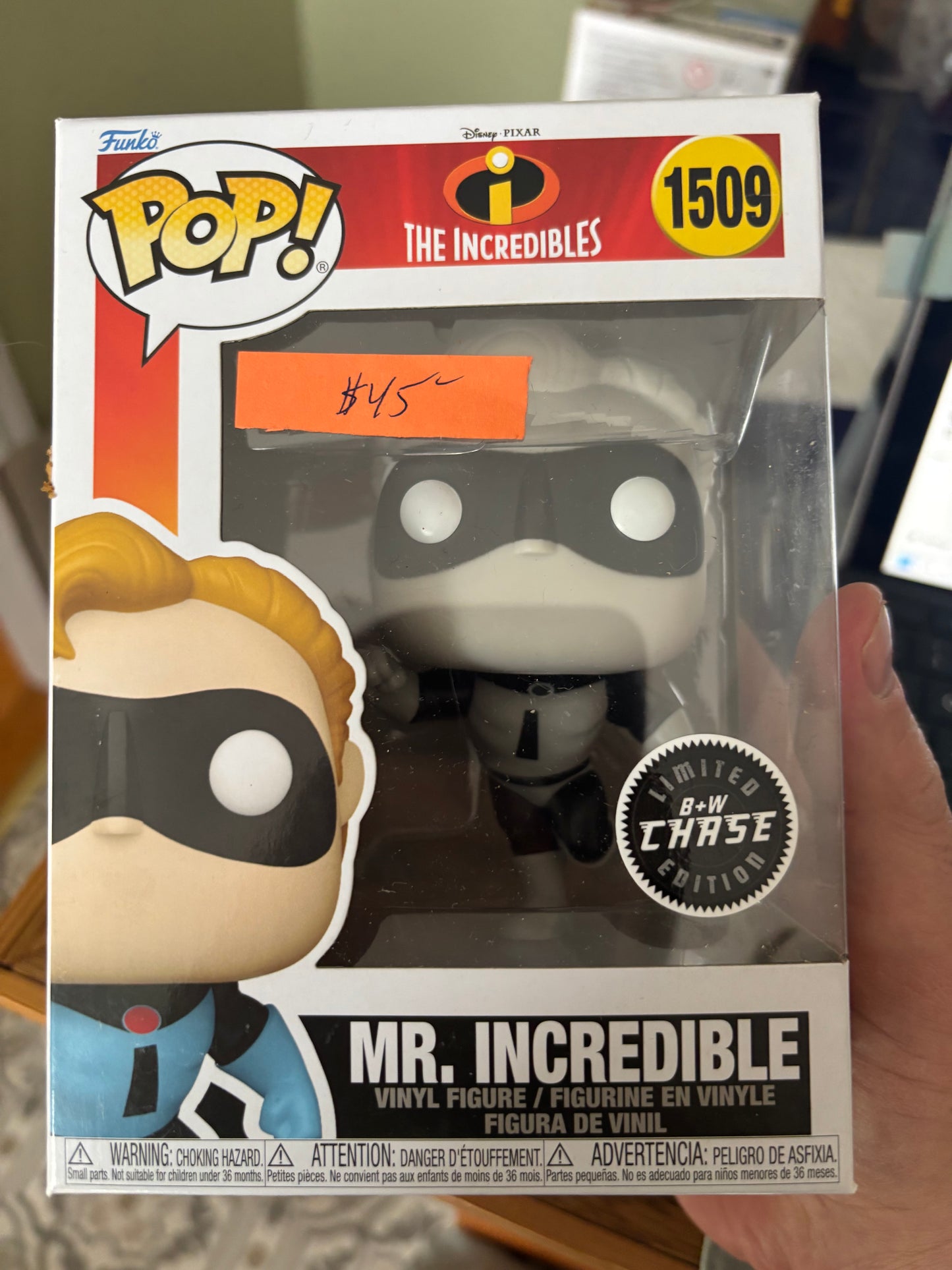 Disney Pop! Incredibles - Mr. Incredible #1509 Black white Chase