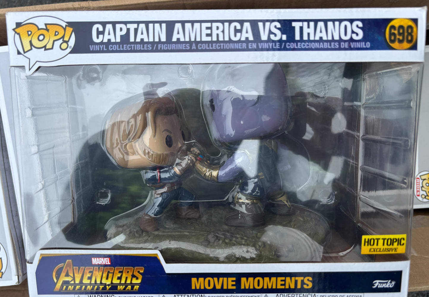 Funko Pop! Movie Moments Thor vs Thanos #698 Hot Topic Exclusive