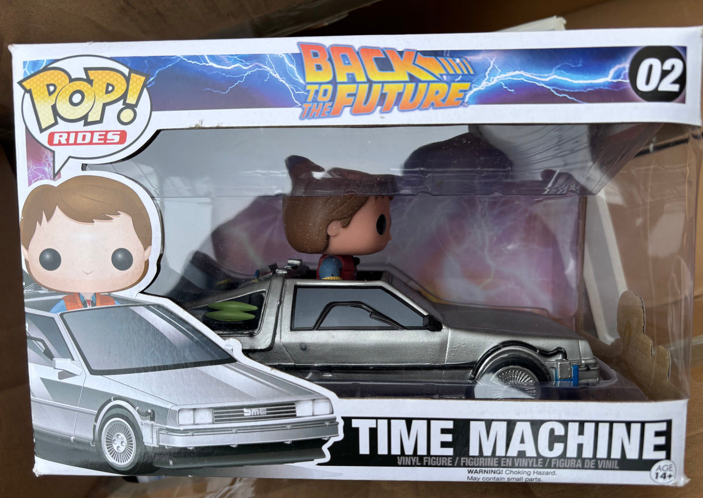 Funko Pop! Movie: Back to the Future : Marty Mcfly and Time Machine #02 Deluxe