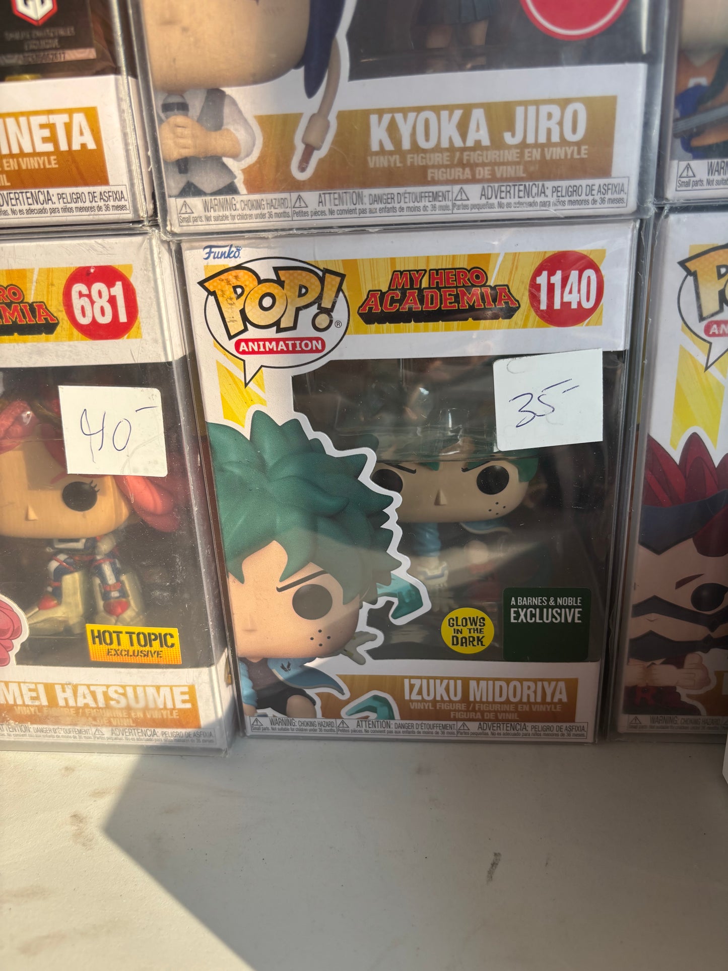 Funko! Pop Animation: My Hero Academia - Deku #1140 Barnes and Noble Exclusive