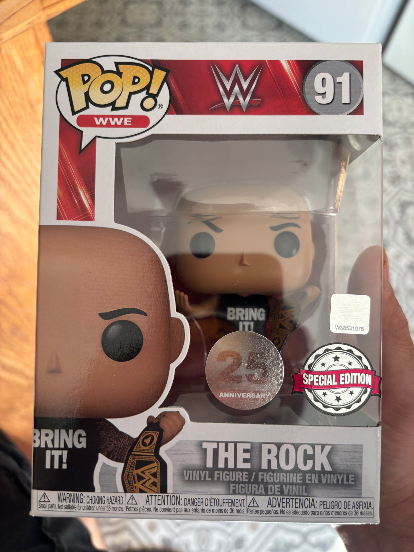 WWE Funko Pop : WWE - Rock #91 Shared Exclusive WWF