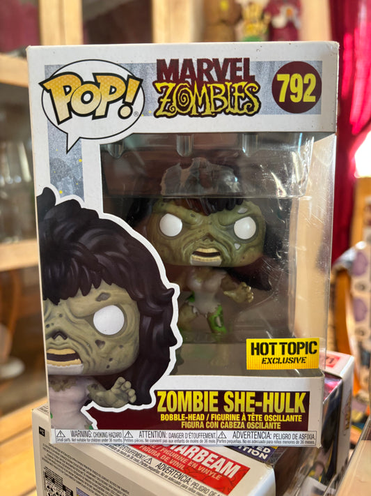 Marvel Comics Pop! Zombie She-Hulk #792 Hot topic Exclusive
