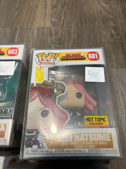Funko! Pop Animation: My Hero Academia - Mei Hatsume #681 Hot topic Exclusive