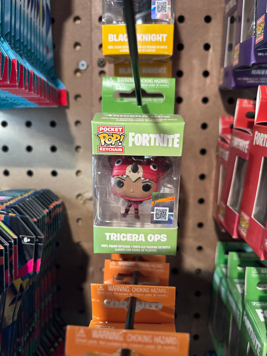 Funko Games Pop!  KeyChain / Bagclip  : Tricera Ops