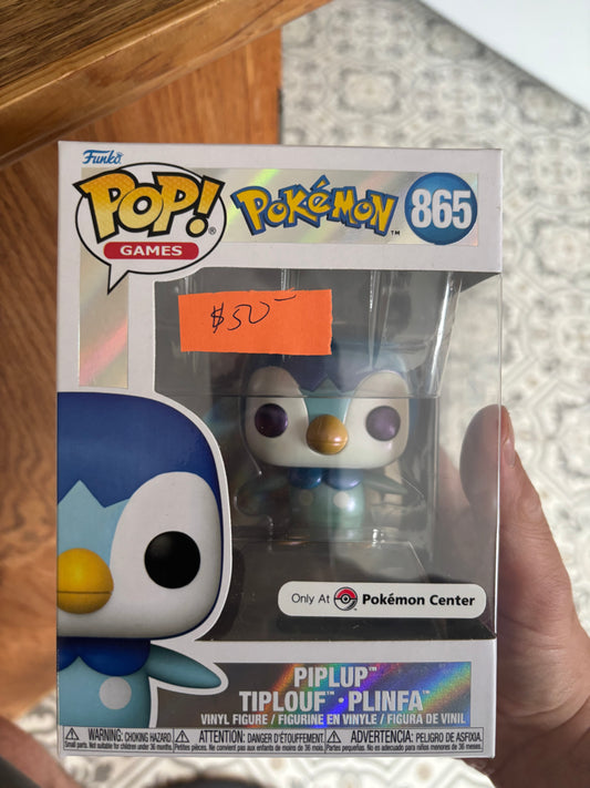 Pokémon Pop! Piplup #865  Pokemon Center Exclusive