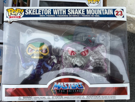 Funko Pop : Town : Masters of the Universe: Skeletor with Snake Mountain #23 Deluxe He-man