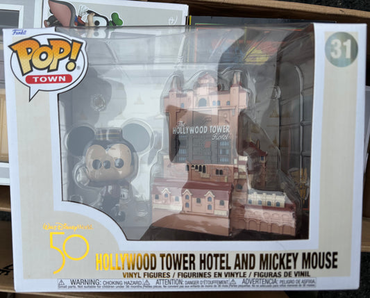 Funko Pop!  Disney : Hollywood Tower Hotel and Mickey Mouse #31 Deluxe