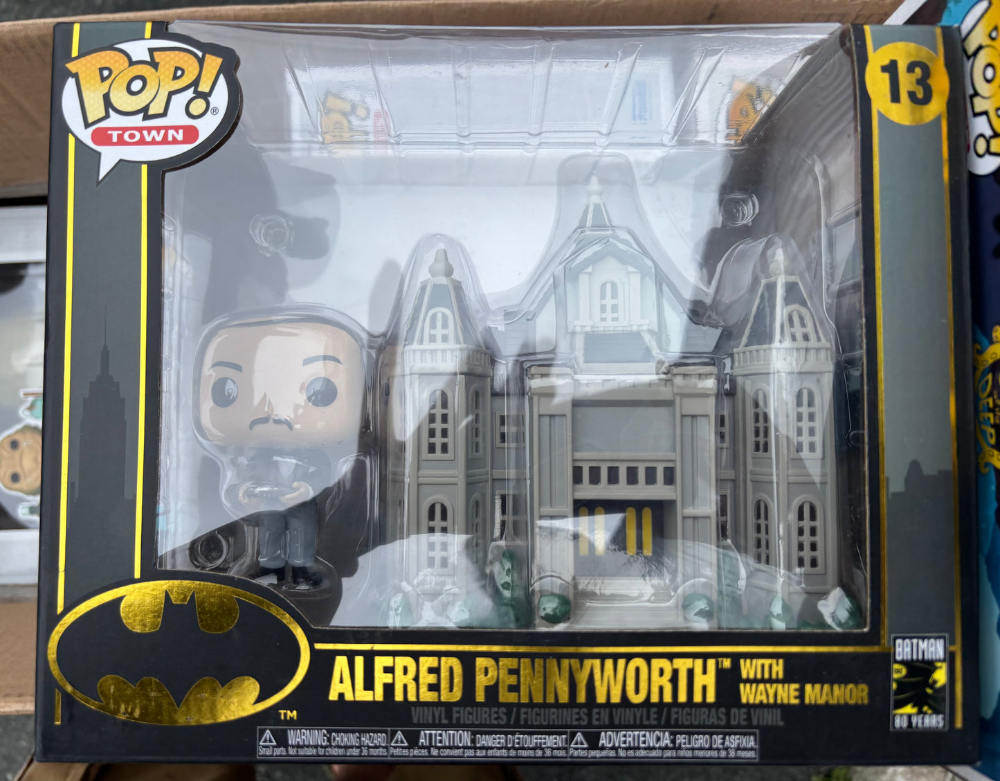 Funko Pop : Dc Comics:  Batman Alfred Pennyworth with Wayne Manor #13 Deluxe