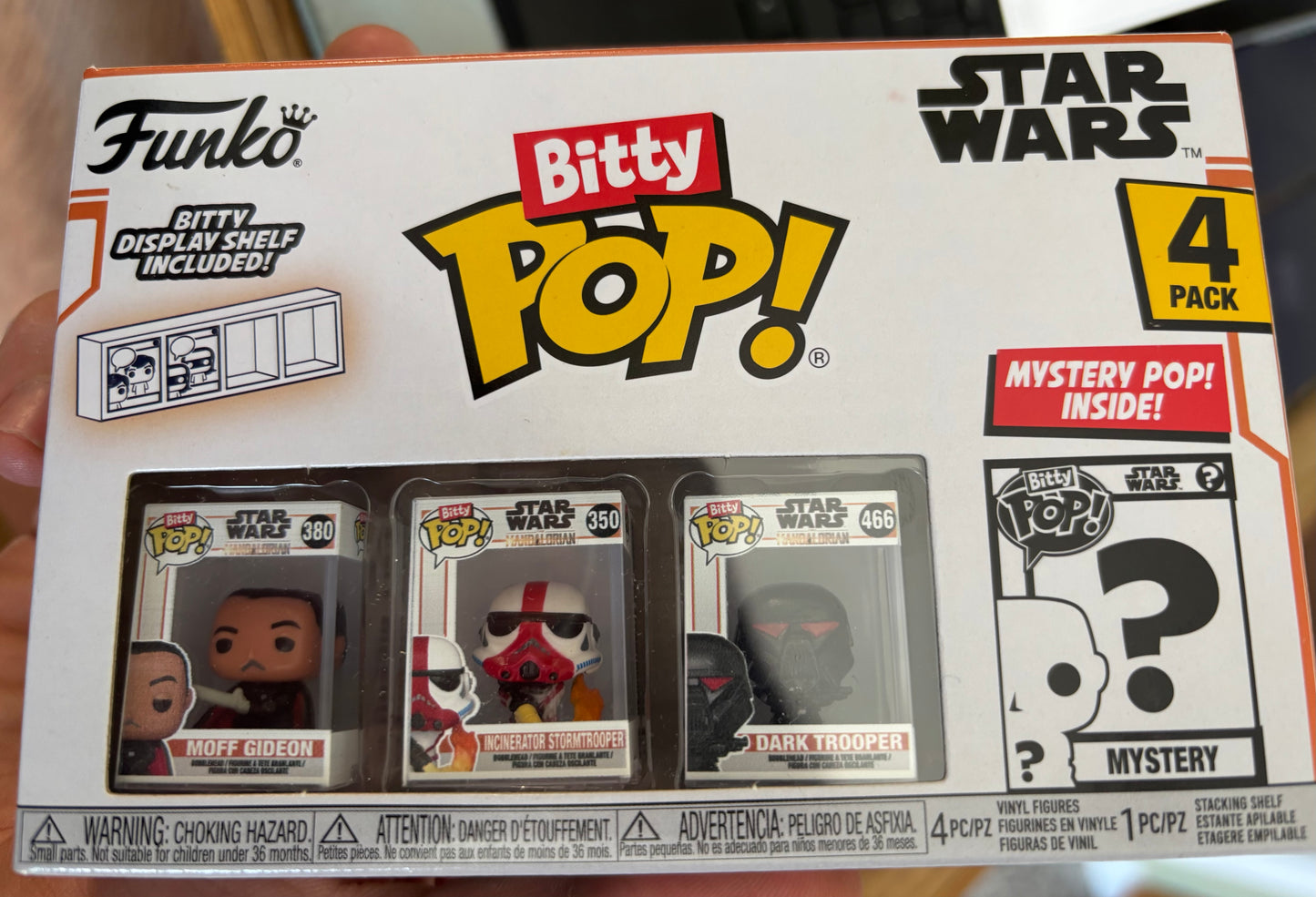 Star Wars The Mandalorian Bitty Pop! 4 pack : Moff Gideon, Incenerator Stormtrooper, Dark Trooper + Mystery ( Grogu) (Copy)