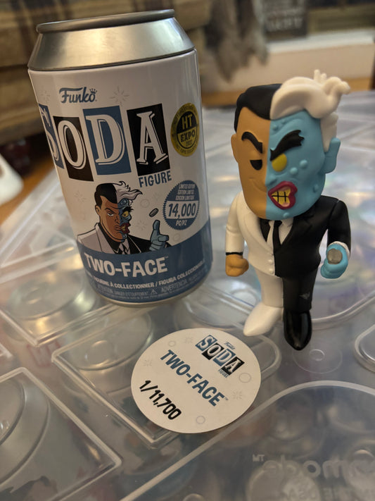 Funko Soda Common : Dc Comics : Two Face limited 11700 Batman