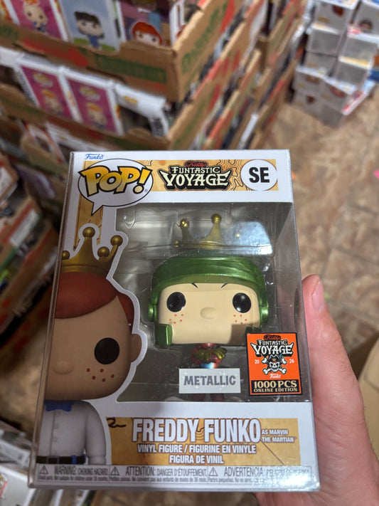 Ad Icons Pop!  Freddy Funko as Marvin  the Martian Bon Voyage 1000 pieces SE Metallic