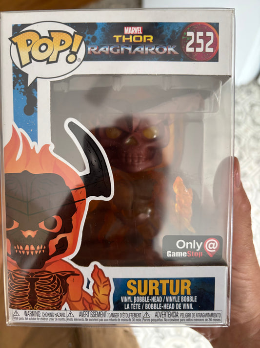 Funko Marvel Pop!  Thor Ragnarok : Surtur #252 Gamestop Exclusive
