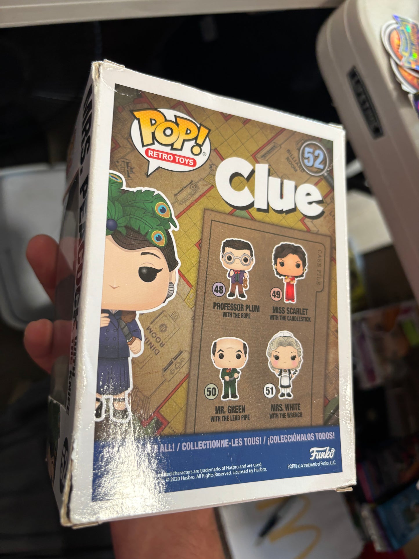 FUNKO POP! Movies:  Clue : Mrs. Peacock with the knife #52 Hot topic Exclusive, box damage