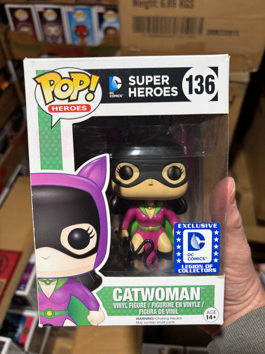 Funko Pop : DC: Catwoman #136 Legion of Collectors Batman