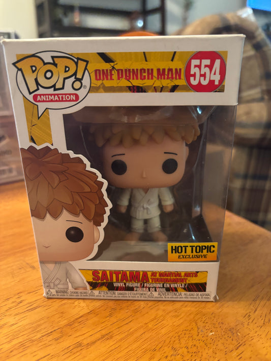 Funko Pop Anime One Punch Man : Saitama at martial arts Tournament #554 Hot Topic Exclusive