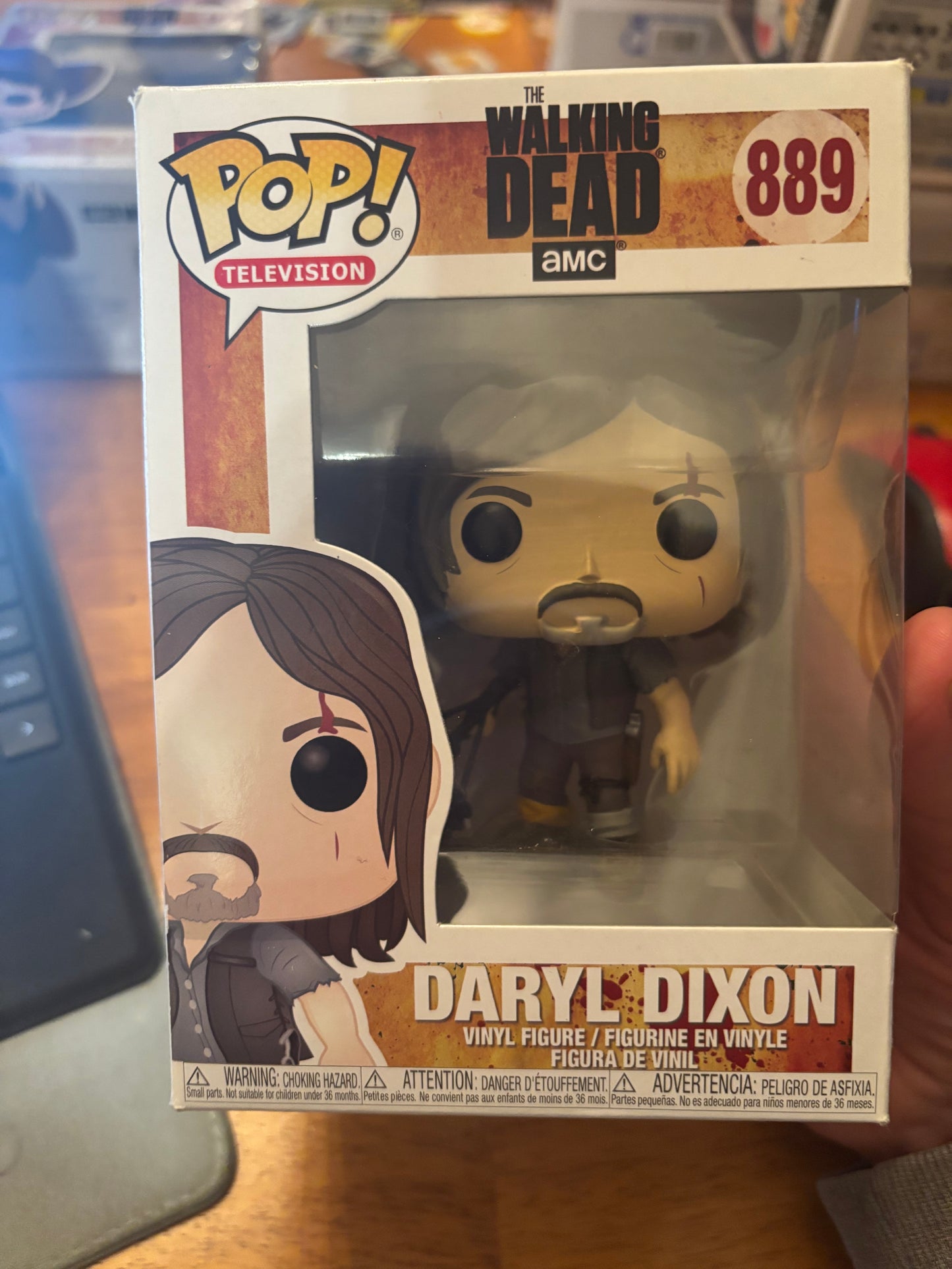 FUNKO POP! Television : Walking Dead : Daryl Dixon #889 Slight box damage