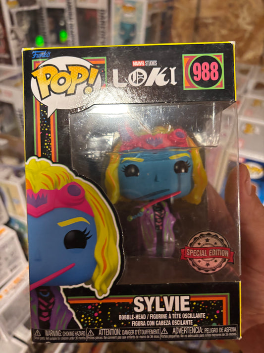 Funko Marvel Pop!  Marvel  : Loki : Sylvie #988 Shared Exclusive Black Light