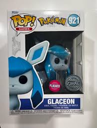 Funko Pop! Pokemon - Glaceon #921 Shared Exclusive