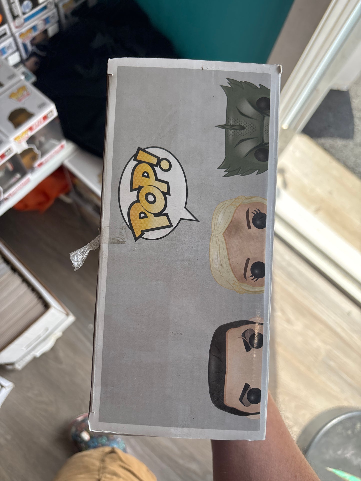 Funko Pop - Game of Thrones - khal khaleesi & rhaegal has slight box damage