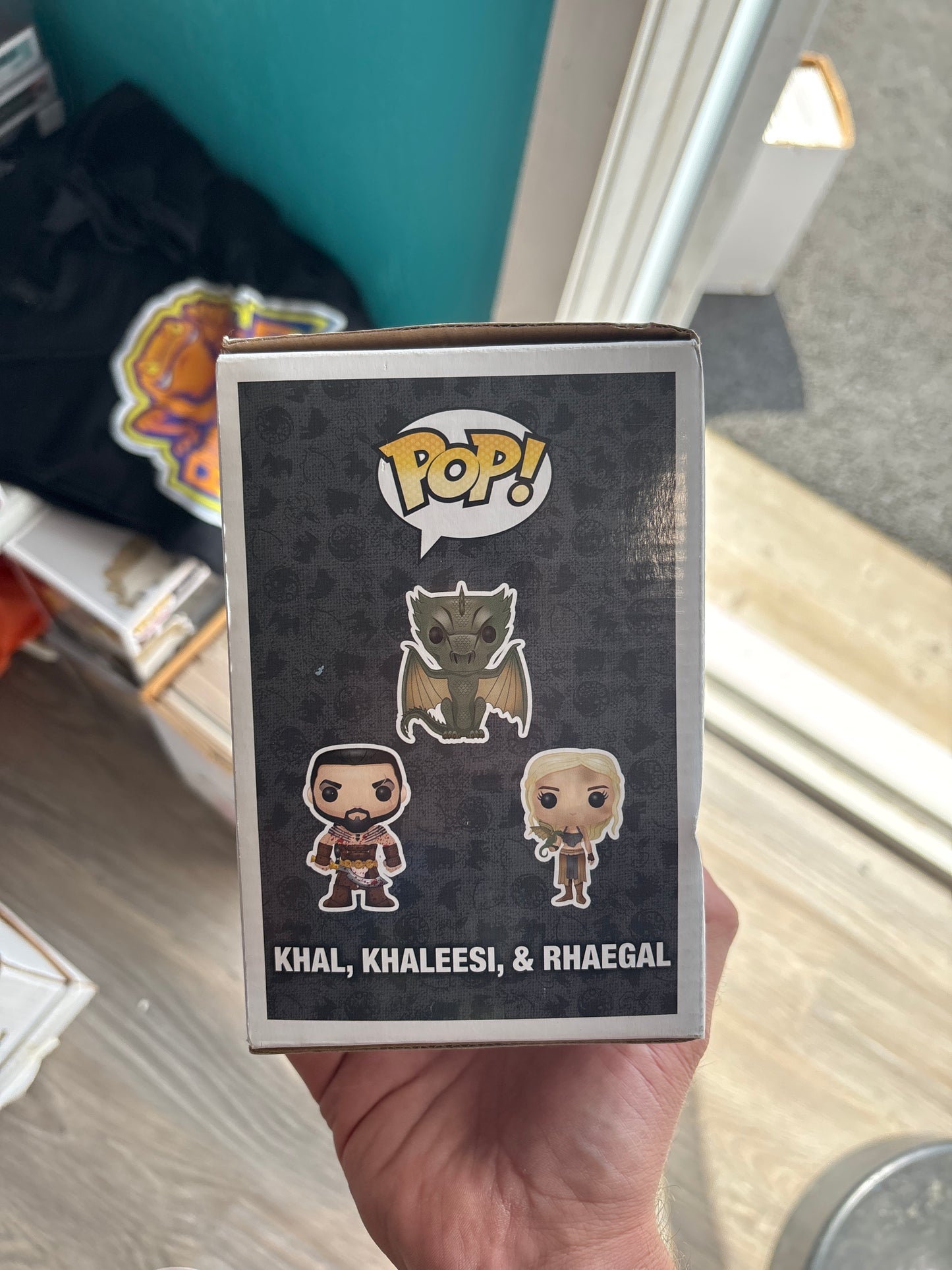 Funko Pop - Game of Thrones - khal khaleesi & rhaegal has slight box damage